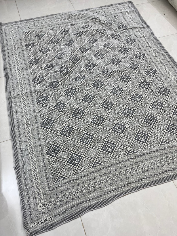 روفرشی دورومخمل (6نفره)