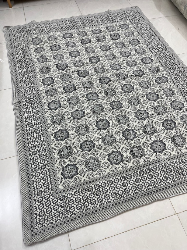روفرشی دورومخمل (6نفره)