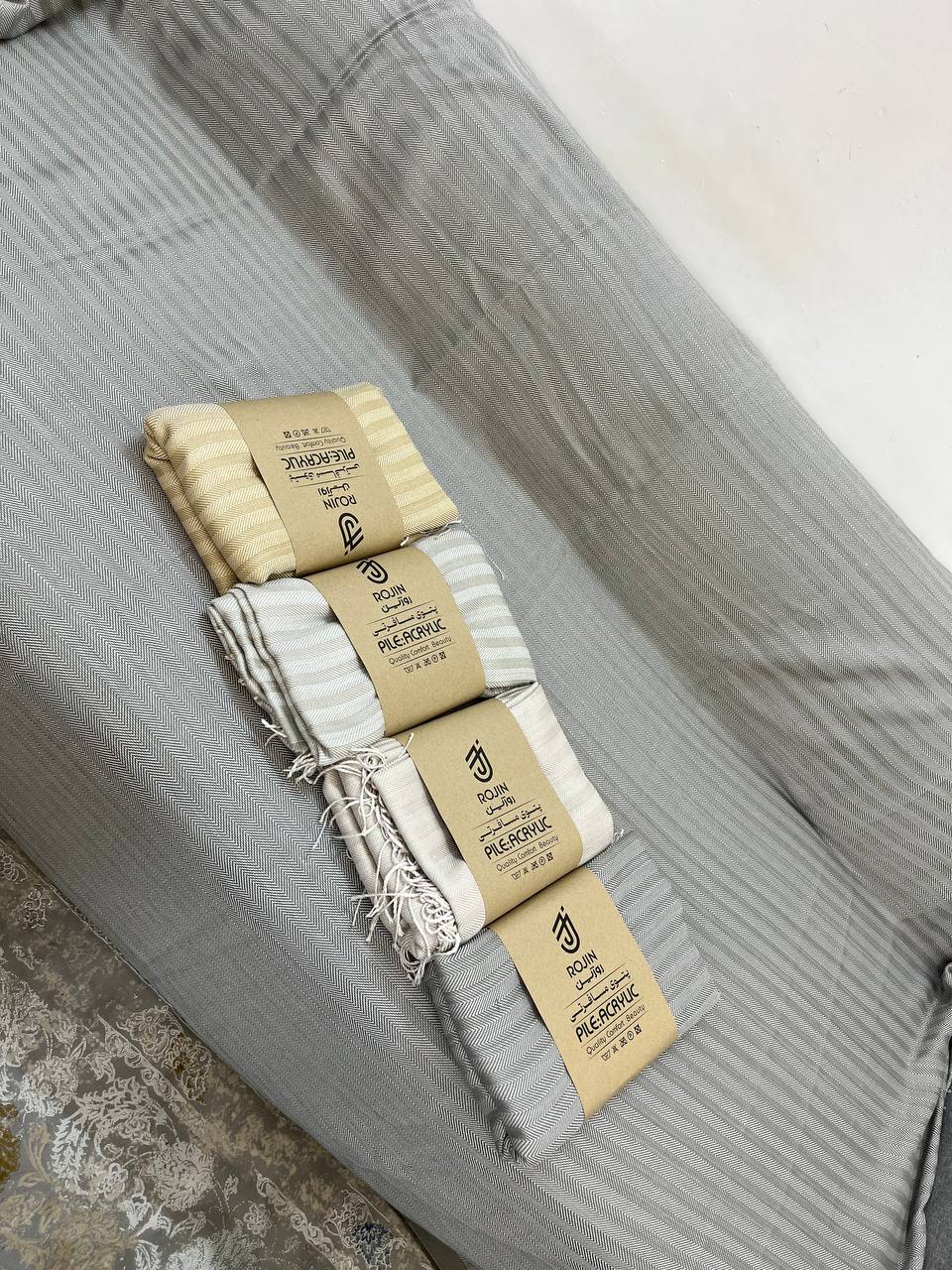 شال مبل(پتو مسافرتی)